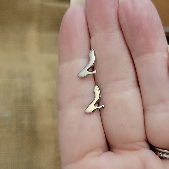 Silver Shoe Stud Earrings - Picture 4 of 5